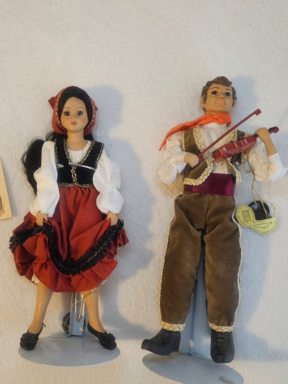 Brinn's 1989 porcelain dolls - Gypsy Fiddler & Dancer